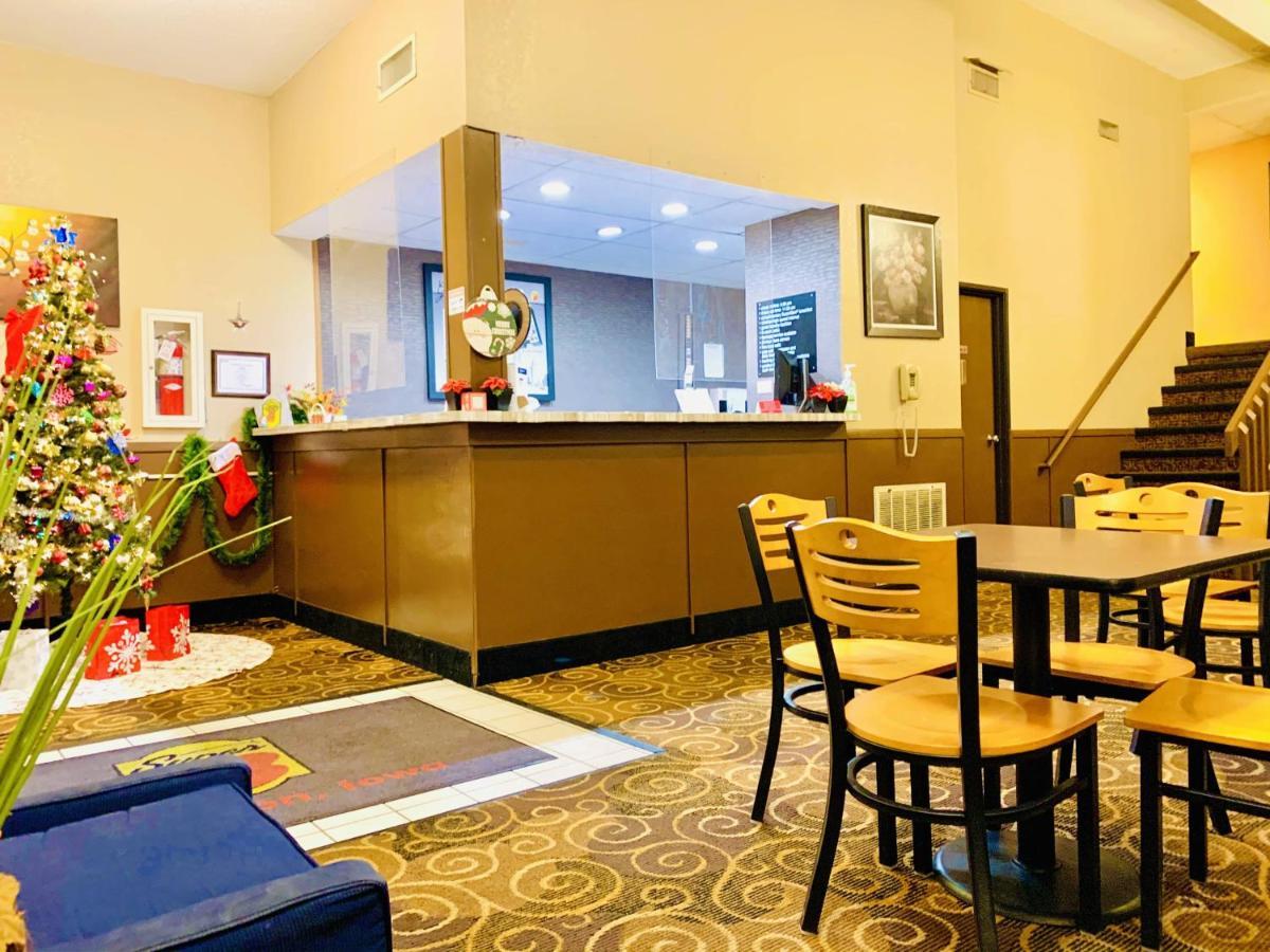 Super 8 By Wyndham Burlington Ξενοδοχείο Εξωτερικό φωτογραφία