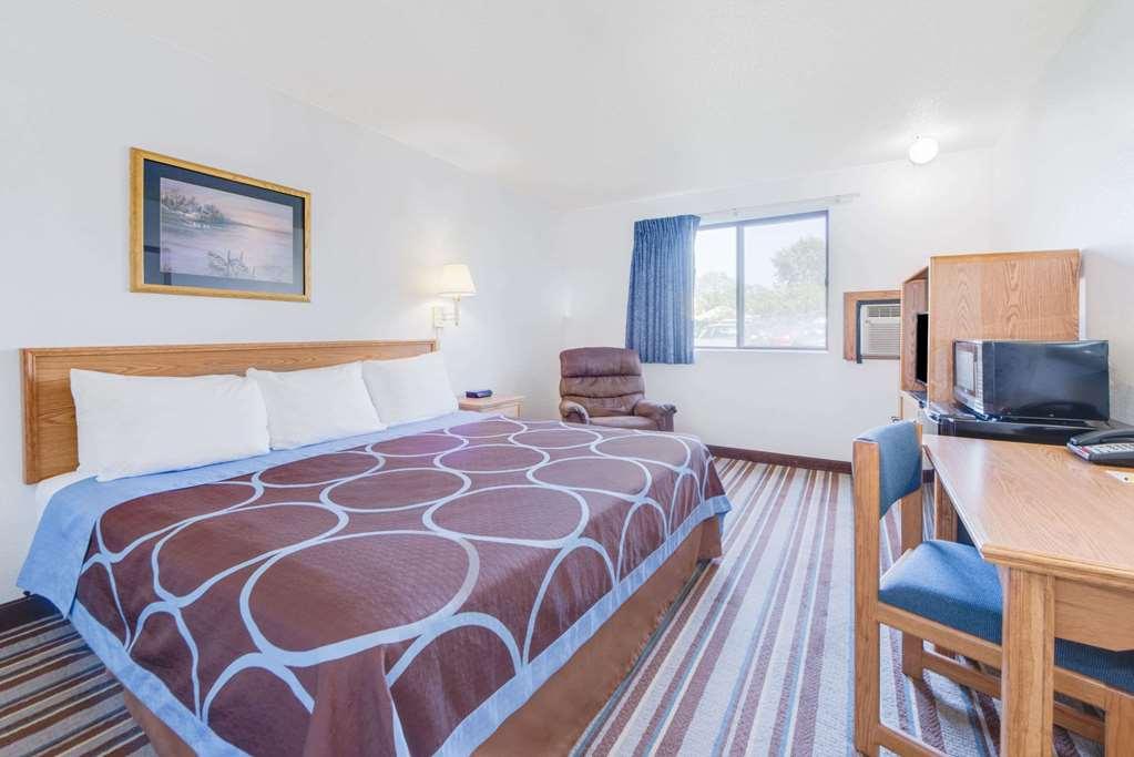 Super 8 By Wyndham Burlington Ξενοδοχείο Δωμάτιο φωτογραφία