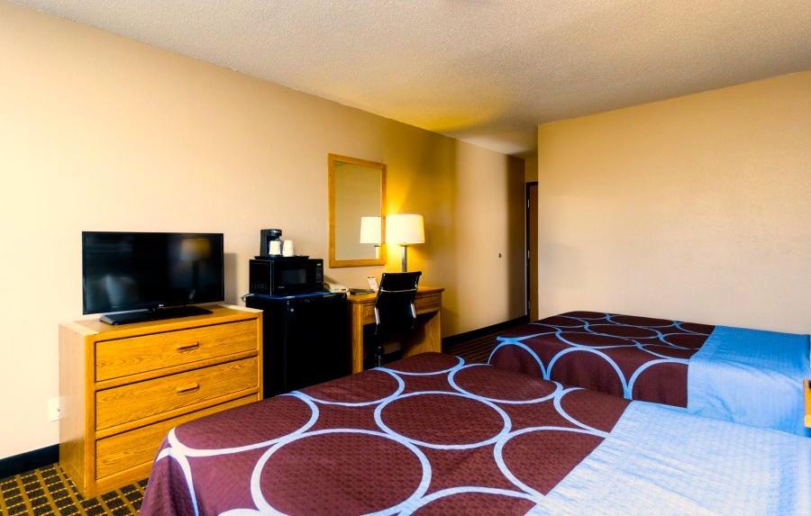 Super 8 By Wyndham Burlington Ξενοδοχείο Εξωτερικό φωτογραφία